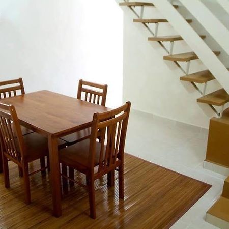 Putra Putri Lodge Кангар Екстериор снимка